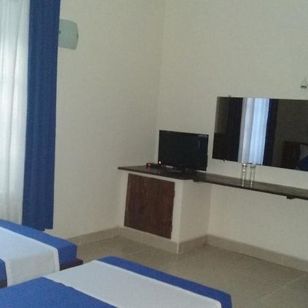 Le Lotus Bleu Hotell Antananarivo Eksteriør bilde