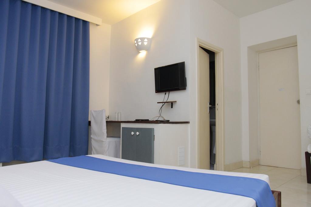 Le Lotus Bleu Hotell Antananarivo Eksteriør bilde