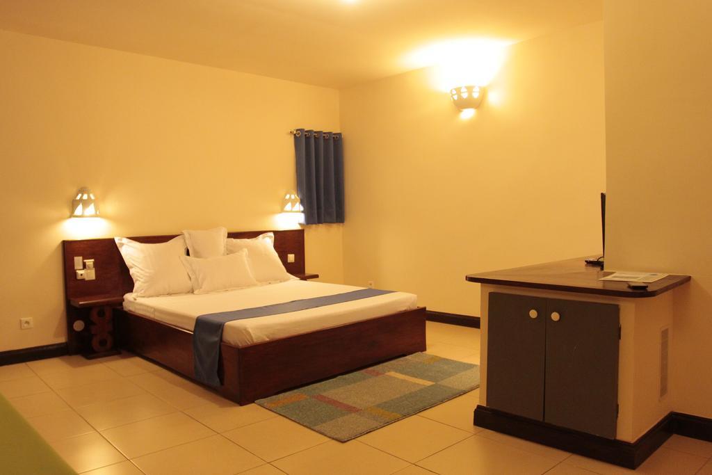 Le Lotus Bleu Hotell Antananarivo Eksteriør bilde