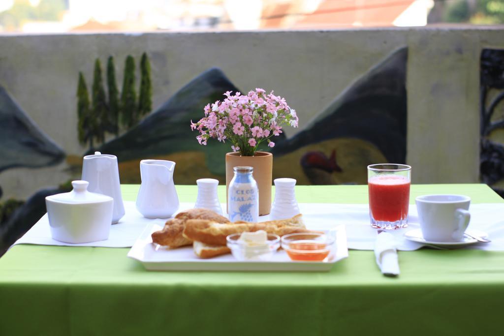Le Lotus Bleu Hotell Antananarivo Eksteriør bilde